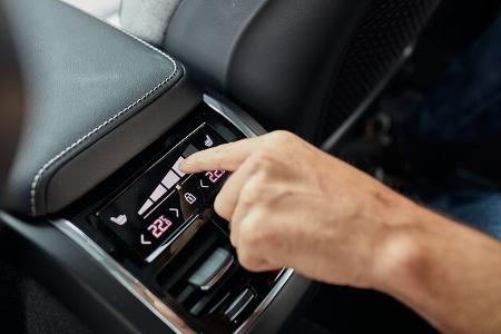 Volvo V60 Cross Country B5 AWD Pro, Interieur