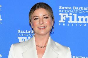 "Revenge"-Star Emily VanCamp wird zum zweiten Mal Mutter