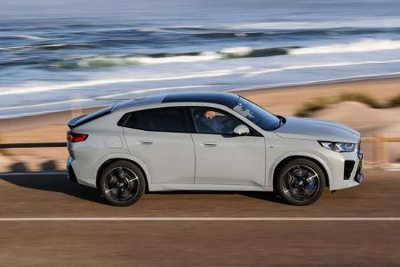 BMW iX2 xDrive