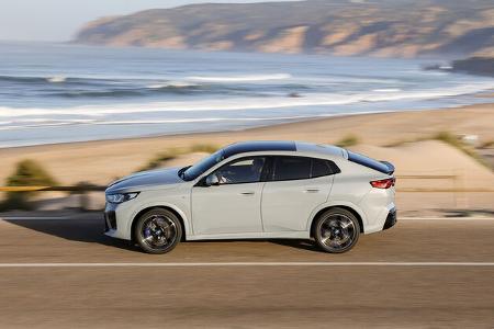 BMW iX2 xDrive