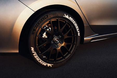 Mitsuoka M55 Concept auf Basis Honda Civic