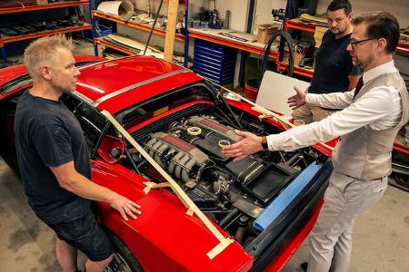 Niels van Roij Ferrari Testarossa Targa Umbau Restomod