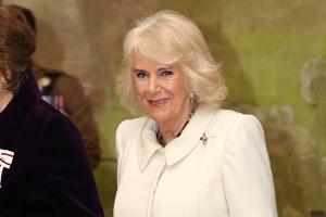 Auszeit von royalen Pflichten: Königin Camilla fliegt in die Sonne