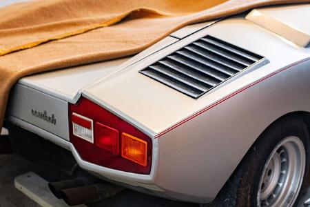 Lamborghini Countach LP400 (1975)