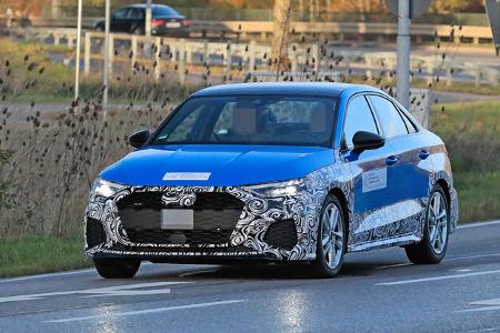 Erlkönig Audi A3 Limousine