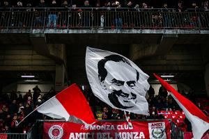 Familie Berlusconi gibt Mehrheit an AC Monza ab