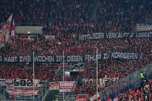 VfB-Machtkampf: Fans schalten sich via Banner ein