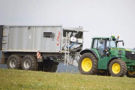 John Deere elektrischer Traktor