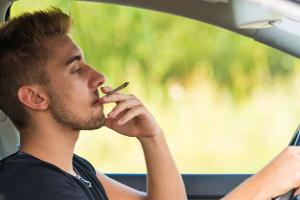 Cannabis wird erlaubt - was gilt für Autofahrer?