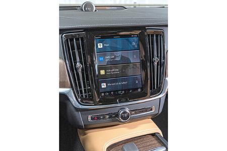 Volvo V90 CC B5 Diesel, Infotainment