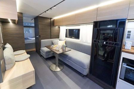 Adria Astella 704 DP (2020)