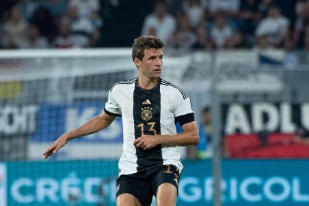 Thomas Müller (ab 73.) - ohne Bewertung - Besetzte instinktiv die richtigen Räume und kam kurz vor dem Ende zu seiner Großchance. Scheiterte dort aber an Verbruggen.
