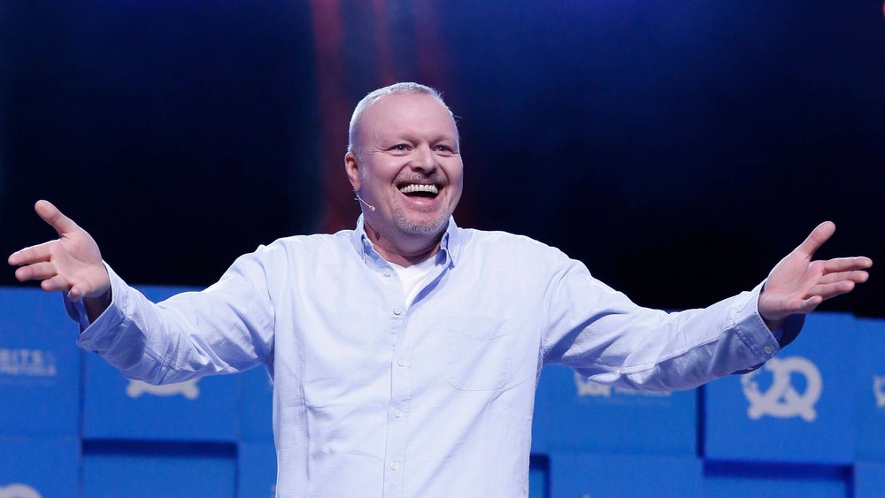 Plant Stefan Raab einen eigenen TV-Sender? - freenet.de
