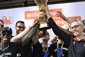 Schröder verpasst Play-offs: Herbert sieht es positiv