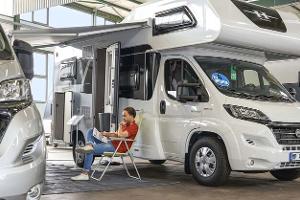 Warten auf das Wunschmobil