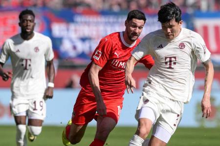 FC Bayern in Heidenheim: Noten und Einzelkritik - Am Samstagnachmittag setzte es für den FC Bayern beim 1. FC Heidenheim den nächsten denkwürdigen Rückschlag. Trotz 2:0-Halbzeitführung schenkte der Rekordmeister die Partie komplett her und verlor noch 2:3. Alle Bayern-Stars in der Einzelkritik: FC Bayern in Heidenheim: Noten und Einzelkritik - Am Samstagnachmittag setzte es für den FC Bayern beim 1. FC Heidenheim den nächsten denkwürdigen Rückschlag. Trotz 2:0-Halbzeitführung schenkte der Rekordmeister die Partie komplett her und verlor noch 2:3. Alle Bayern-Stars in der Einzelkritik: