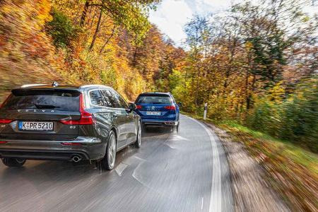 Volvo V60, VW Passat Variant