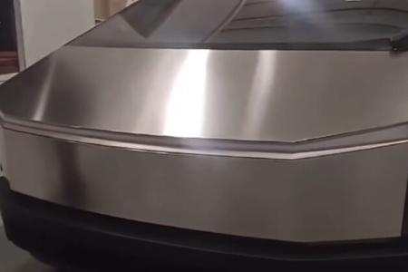Tesla Cybertruck Frontscheinwerfer