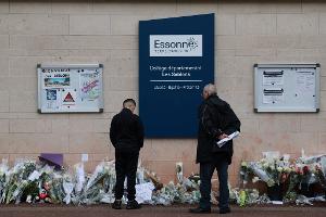Schüler bei Paris erschlagen - Vier junge Männer in U-Haft