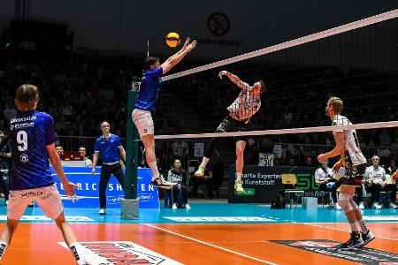 Volleyball: Friedrichshafen zieht ins Finale ein