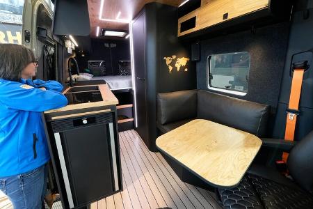 Wohnraum, Durchschuss, Camper, Licht, Küche, Stirnseitiger Kühlschrank