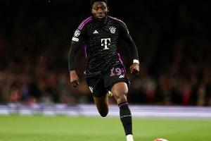 Bayerns linkes Ding: Wer ersetzt Davies?