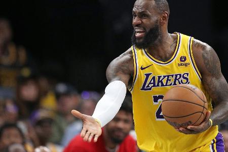 NBA-Play-ins: James und Curry müssen zittern NBA-Play-ins: James und Curry müssen zittern