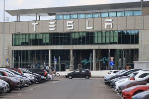 Tesla dementiert großen Stellenabbau in Grünheide