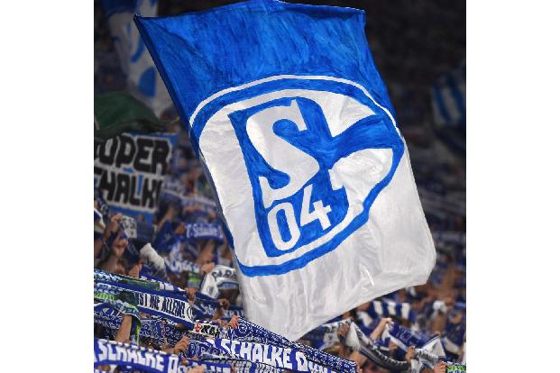 Platz 32: FC Schalke 04 - 93 Punkte (66 Spiele)