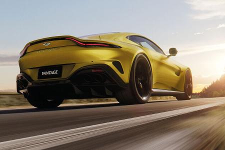 Aston Martin Vantage V8