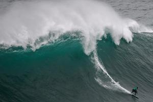 Big-Wave-Surfer Steudtner hofft auf Rekord