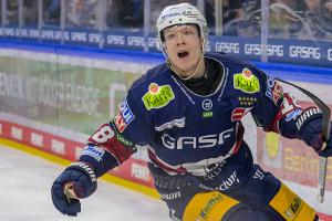Spektakuläres Solo: Müller "mogelt den Puck irgendwie durch"