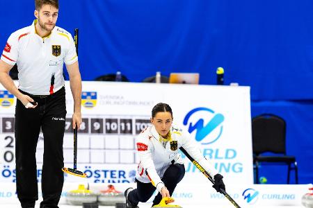 Deutsches Curling-Team siegt doppelt zum Start der Mixed-WM Deutsches Curling-Team siegt doppelt zum Start der Mixed-WM