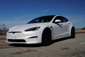 Tesla-Modelle weltweit immer billiger