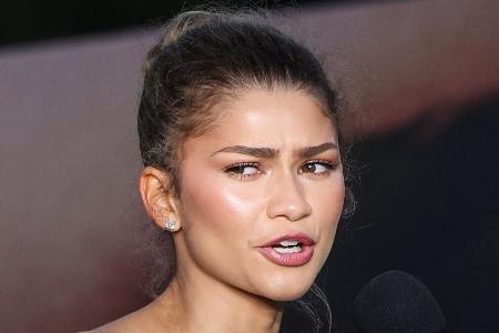 Zendaya findet Aufmerksamkeit für ihre Kussszenen Zendaya findet Aufmerksamkeit für ihre Kussszenen
