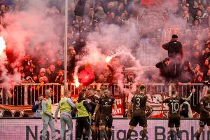 Auf St. Pauli: Nur Dixi-Klos für Rostock-Fans