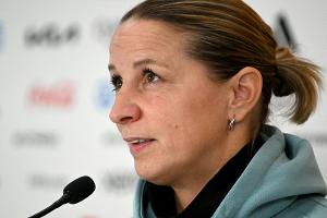 Grings: "Man traut uns Frauen immer noch nicht so viel zu"
