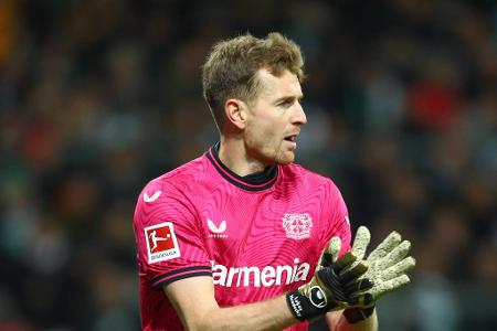 Bayer Leverkusen - TOR: Lukas Hradecky - Note: 3,5 - Erlebte über weite Strecken einen ruhigen Abend. Hielt einmal stark gegen Sabitzer (42.). Hätte den Schuss von Füllkrug aber halten können, obwohl viel Wucht dahinter war.