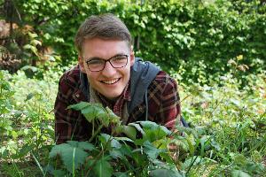 Berliner "Plantfluencer" wirbt für Artenvielfalt
