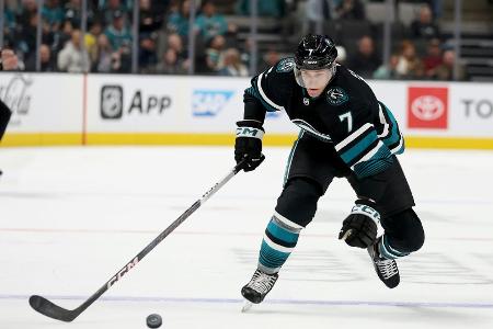 Sturm, Peterka und Grubauer stoßen zum DEB-Team Sturm, Peterka und Grubauer stoßen zum DEB-Team
