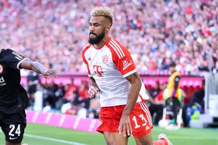 Eric Maxim Choupo-Moting - Note: 4,0 - Versuchte in seinem zweiten Startelfeinsatz in Folge zwar viel, seine Aktionen blieben aber zu häufig ohne Ertrag.