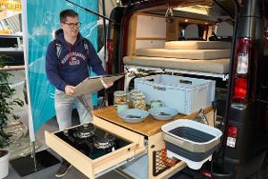 Neues Küchensystem für modularen Campingbus