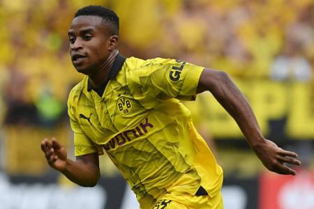 Youssoufa Moukoko (ab 90.) - ohne Bewertung - Kam in der Nachspielzeit, um Zeit von der Uhr zu nehmen.