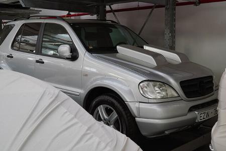 Porsche Museumslager Mercedes ML Cayenne Erprobungsfahrzeug