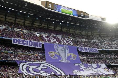 Champions League: Real Madrid - Atlético Madrid - Zum Halbfinal-Hinspiel am 3. Mai 2017 zeigen sich die Real-Fans schadenfroh: 'Sagt mir, wie es sich anfühlt!' heißt es auf den Spruchbändern, in Anspielung auf die elf Königsklassen-Titel von Real.