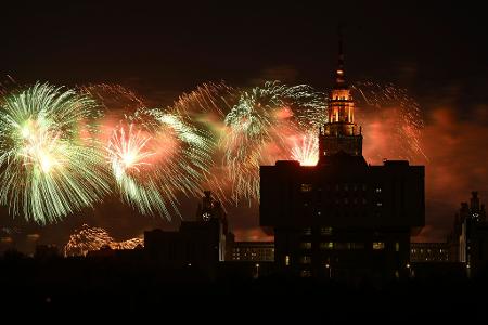Feuerwerk in Moskau: Russland feiert den sowjetischen Sieg über Nazi-Deutschland