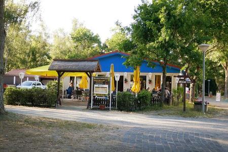 Restaurant, Schirme, Menschen, BŠume, Stra§e