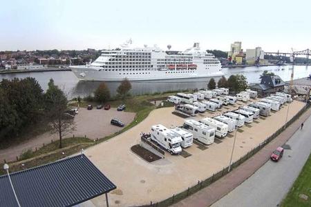 Wohnmobilhafen am Kanal-Café NOK