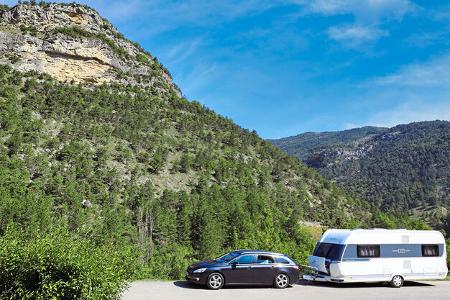 3 Volltreffer Drome Gespann vor Landschaft