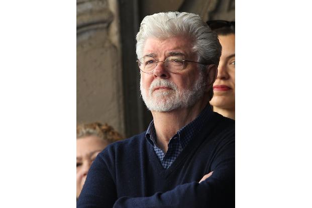 Einst verärgerte George Lucas die 'Star Wars'-Fangemeinde, als er verlauten ließ, dass seine Lieblingsfigur im Franchise Jar Jar Binks sei — dieser wird unter Fans allgemein als nervig und peinlich empfunden.